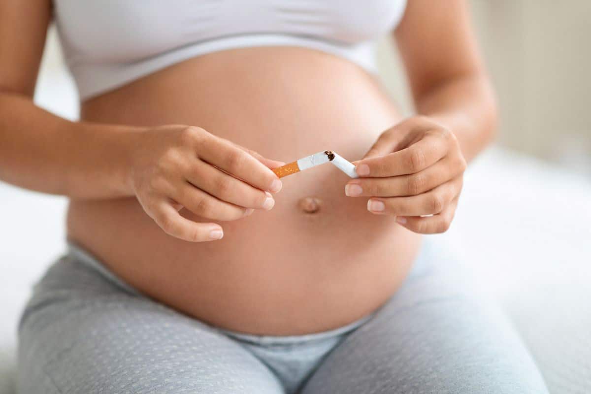 Grossesse et cigarette : quels dangers ?