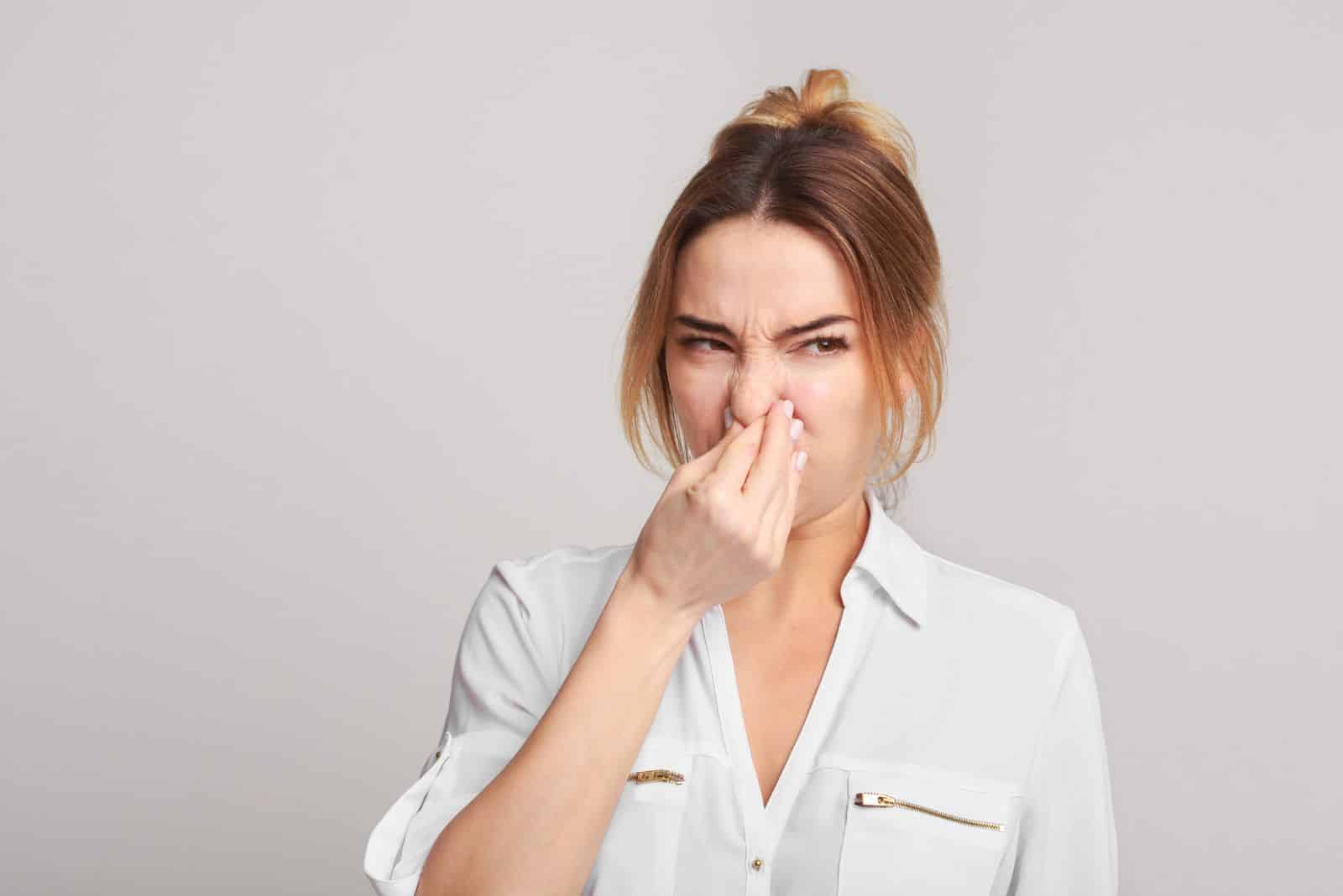 Odeur de cigarette : astuces pour la faire disparaître
