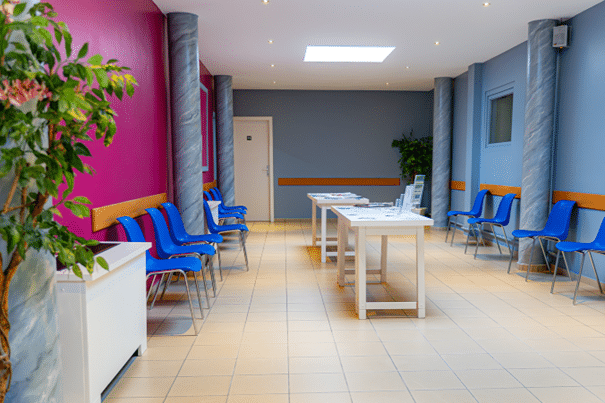Salle d attente anti tabac laser
