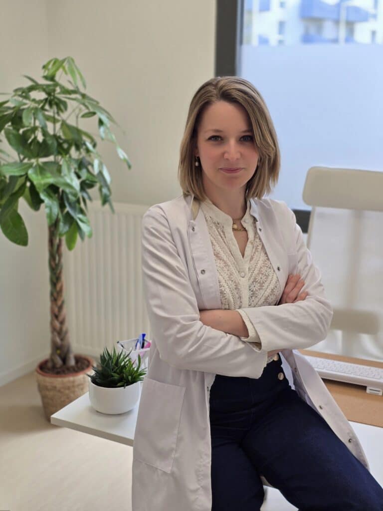 Laura Anzempamber, praticienne au centre Reset Laser de Brest
