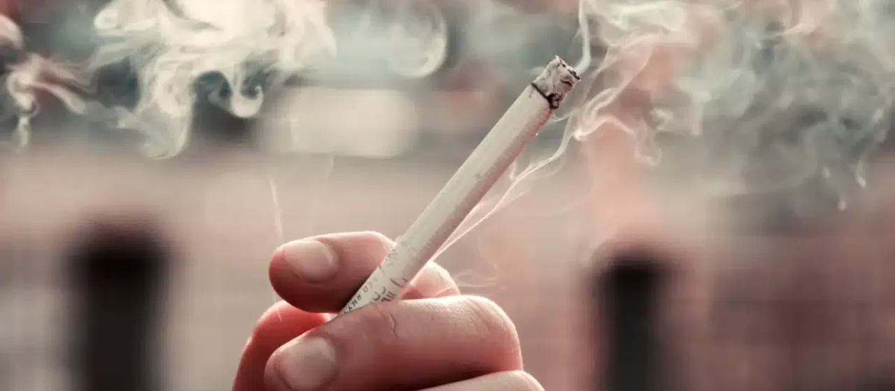 smoke-cigarette